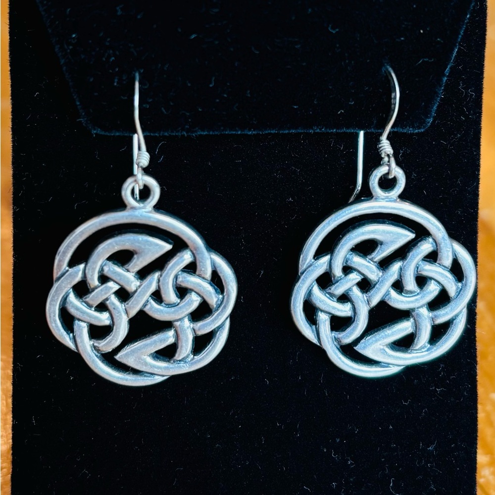 Sterling Silver Celtic Knot Earrings
